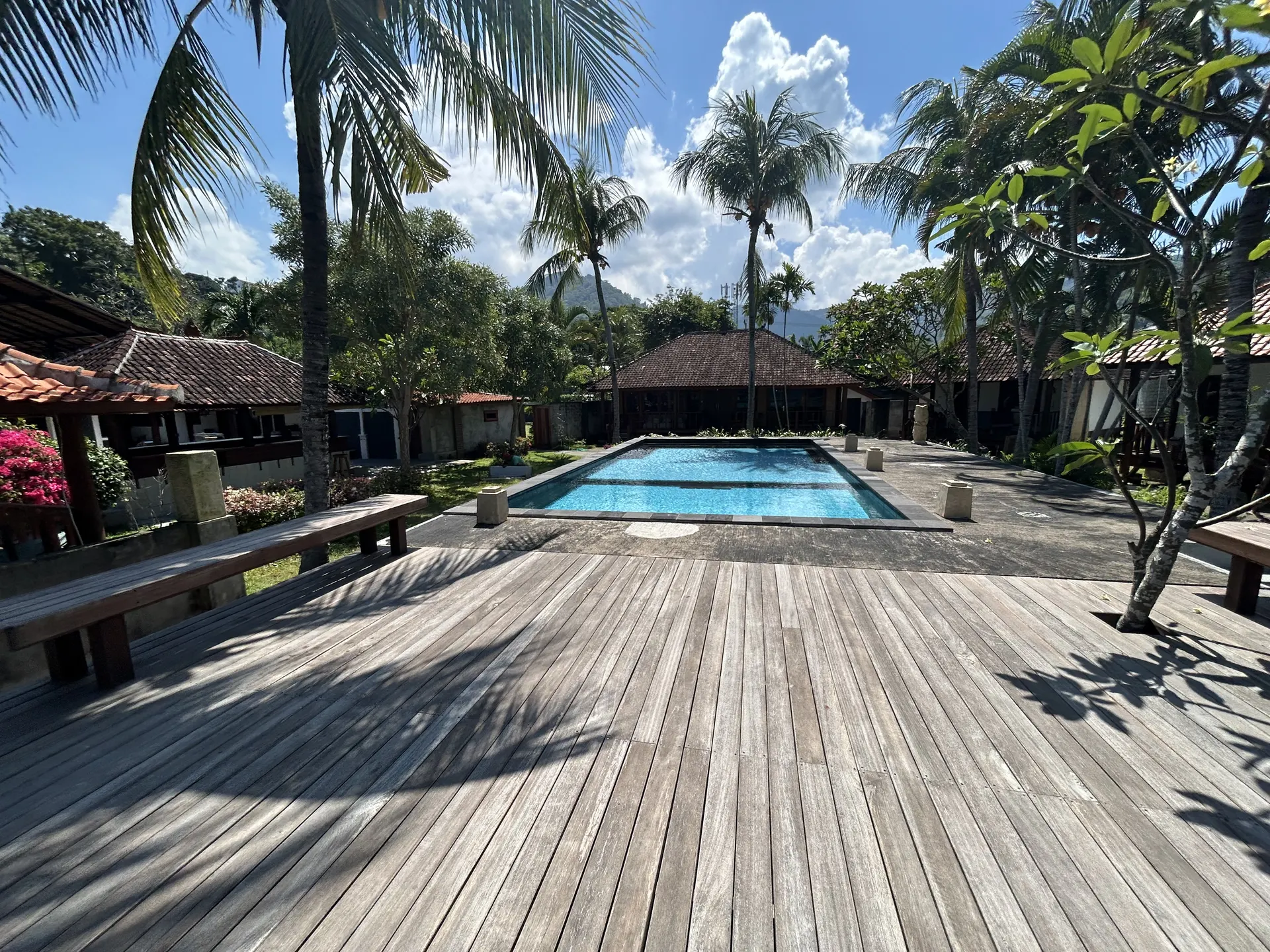Alice Beach Club — Senggigi, Lombok